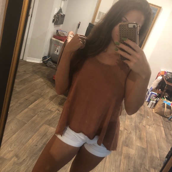 Altar’d State Top - Picture 3 of 4